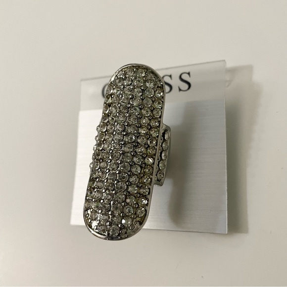 Guess Long Silver Tone Rhinestone Statement Ring Size 8 - Picture 11 of 12